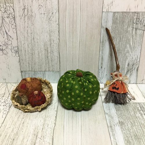 【ハンドメイド】カボチャ / オブジェ Max.5】草間彌生南瓜オブジェ 黄_Yayoi Kusama Pumpkin Object