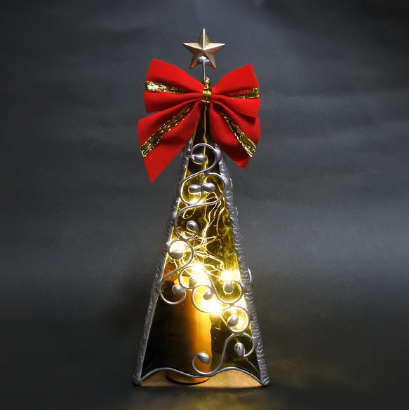 大人のクリスマスツリー ランプ X
