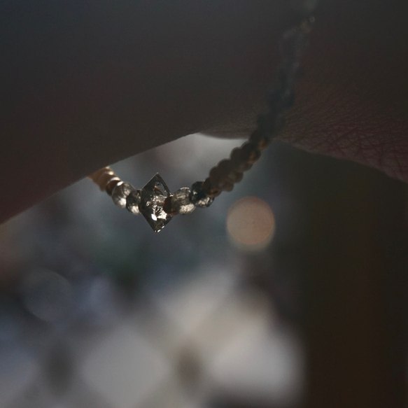 ll 暗夜微光的珍藏 ll 赫基蒙 淡水珍珠 黑髮晶 美國14kgf手鍊 第7張的照片