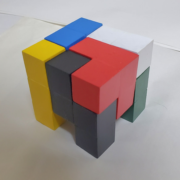 ☆知育玩具■ハンドメイドのニキーチンの「みんなの積み木」大人でも難しい (1辺9cmの立方体) 2枚目の画像