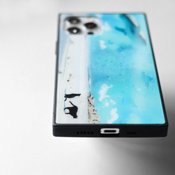 おさんぽネコinバカンス スクエア型強化ガラス スマホケース iPhoneケース iPhone15〜 猫 海 アート 4枚目の画像