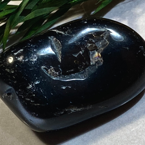 レインボー✨【強力邪気払い】モリオン 原石 タンブル 黒水晶 天然石