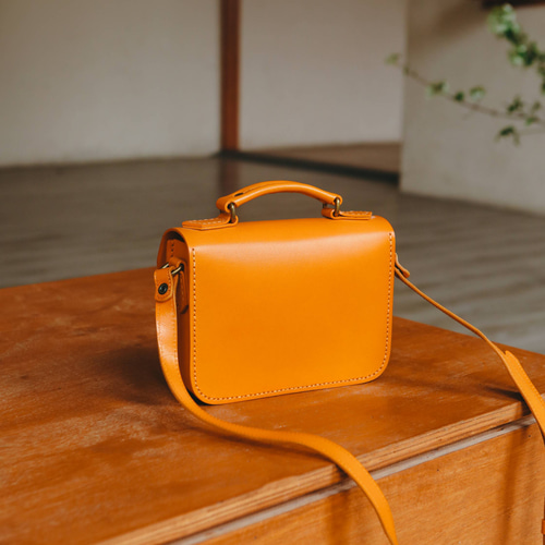 ショルダーバッグ 本革 サッチェルバッグ ハンドバッグ 本革 ヌメ革 斜