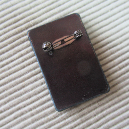 アメリカ 切手ブローチ 8893 ブローチ Yukio TANZAWA 通販