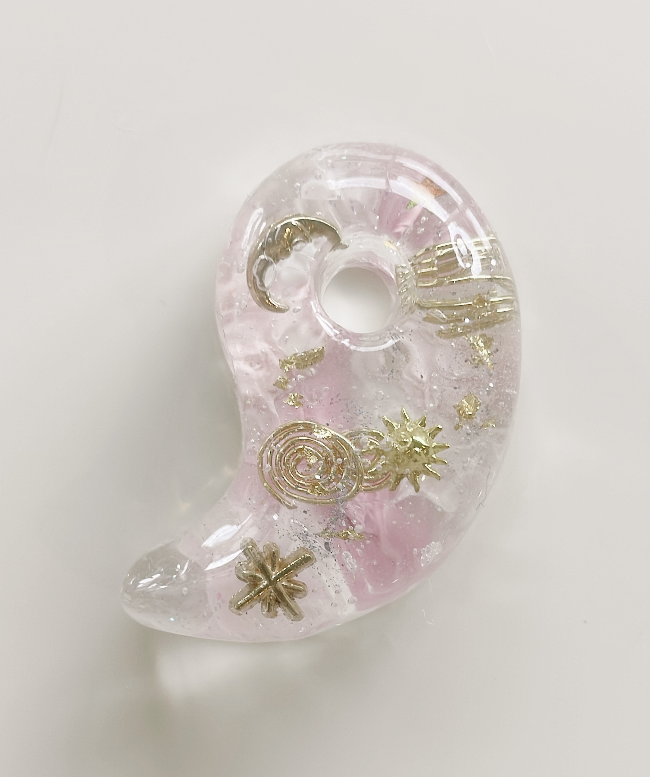 勾玉オルゴナイト【 expansion 】　[ネックレス][ペンダント][ハンドメイド][勾玉][水晶]