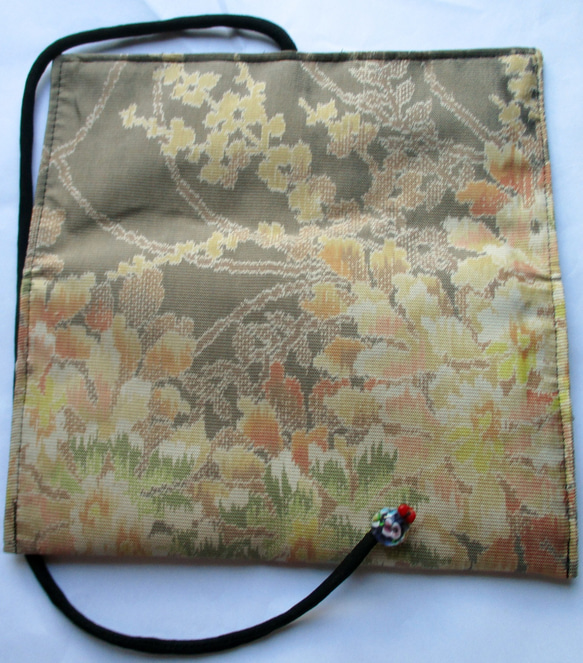 ７３９６　花柄の色大島紬の着物で作った和風財布・ポーチ#送料無料 9枚目の画像