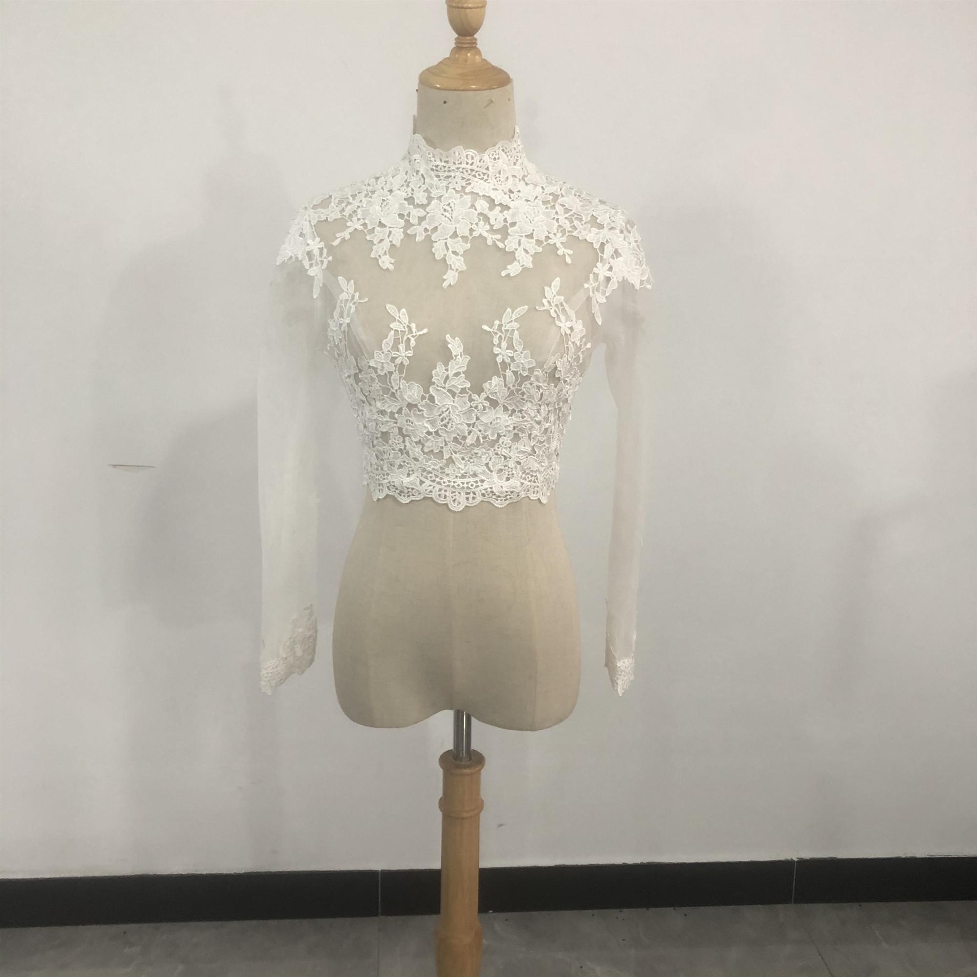 大人気上昇！ウエディングドレス 可憐な花刺繍のトップス ボレロ ハイネック 長袖 ブラウス 結婚式/二次会