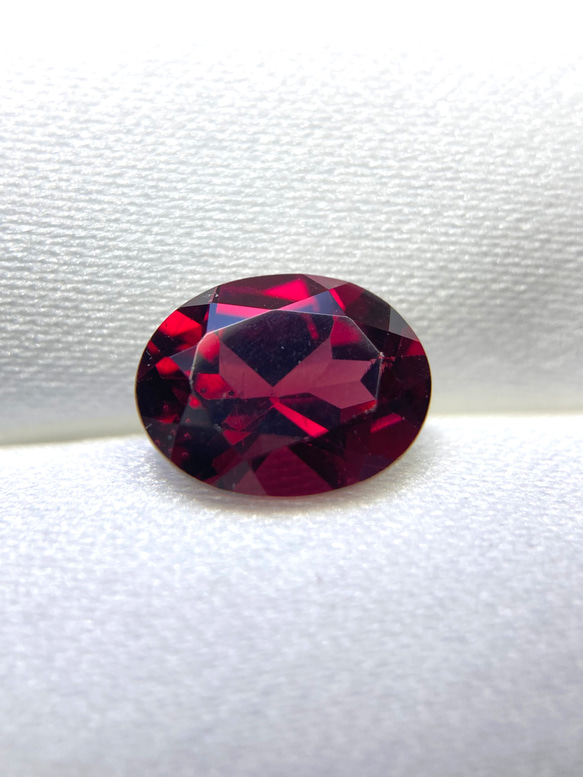 ロードライトガーネット【RHODOLITE GARNET】 1枚目の画像