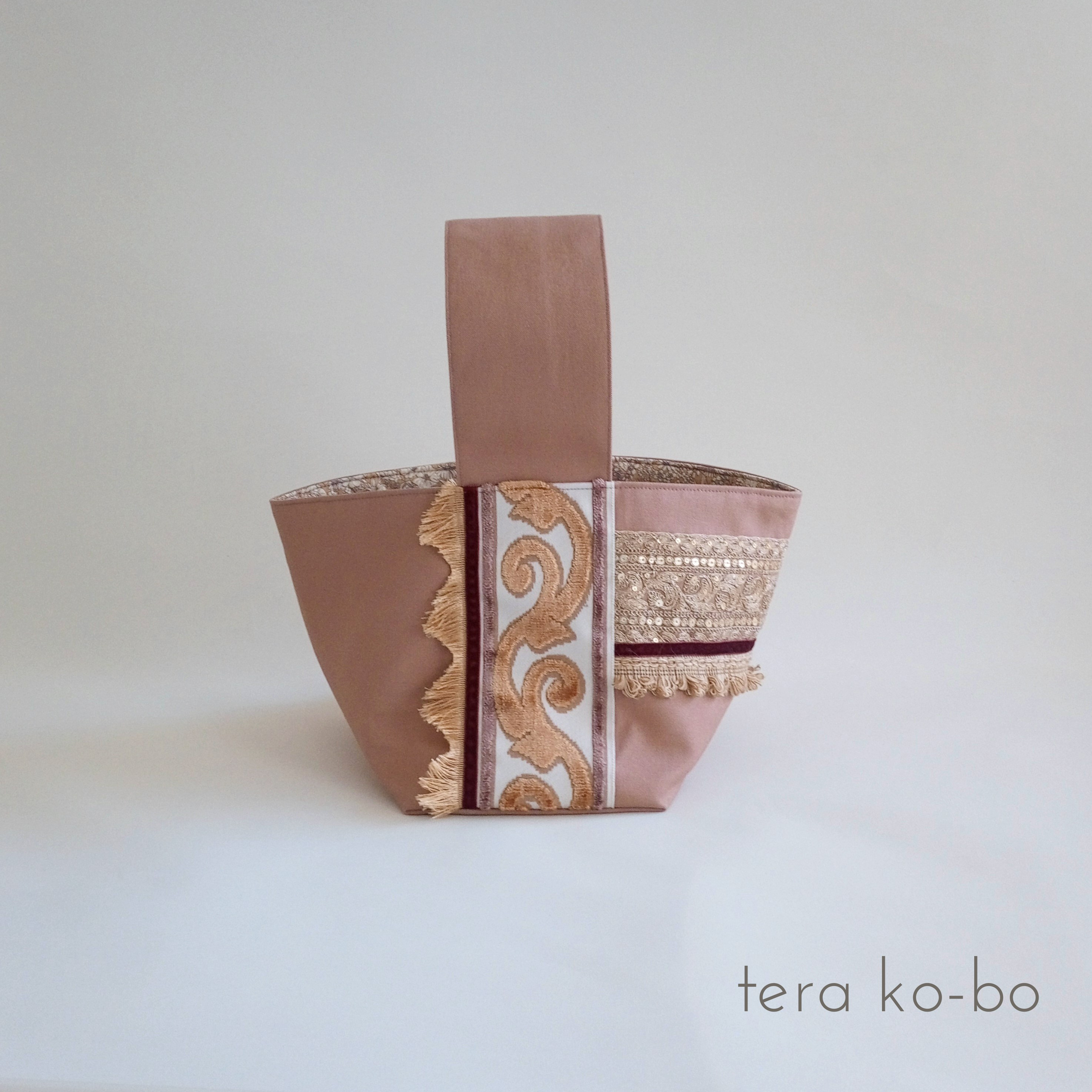 インド刺繍リボン　ワンハンドルトートバッグ