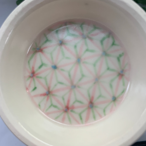 ピンクと淡いグリーンの深い鉢ペア お椀・ボウル・鉢 手作り陶器Rie  