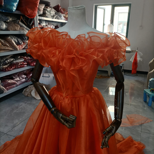 上品！ パーティードレス オレンジ オフショル プリンセスライン  