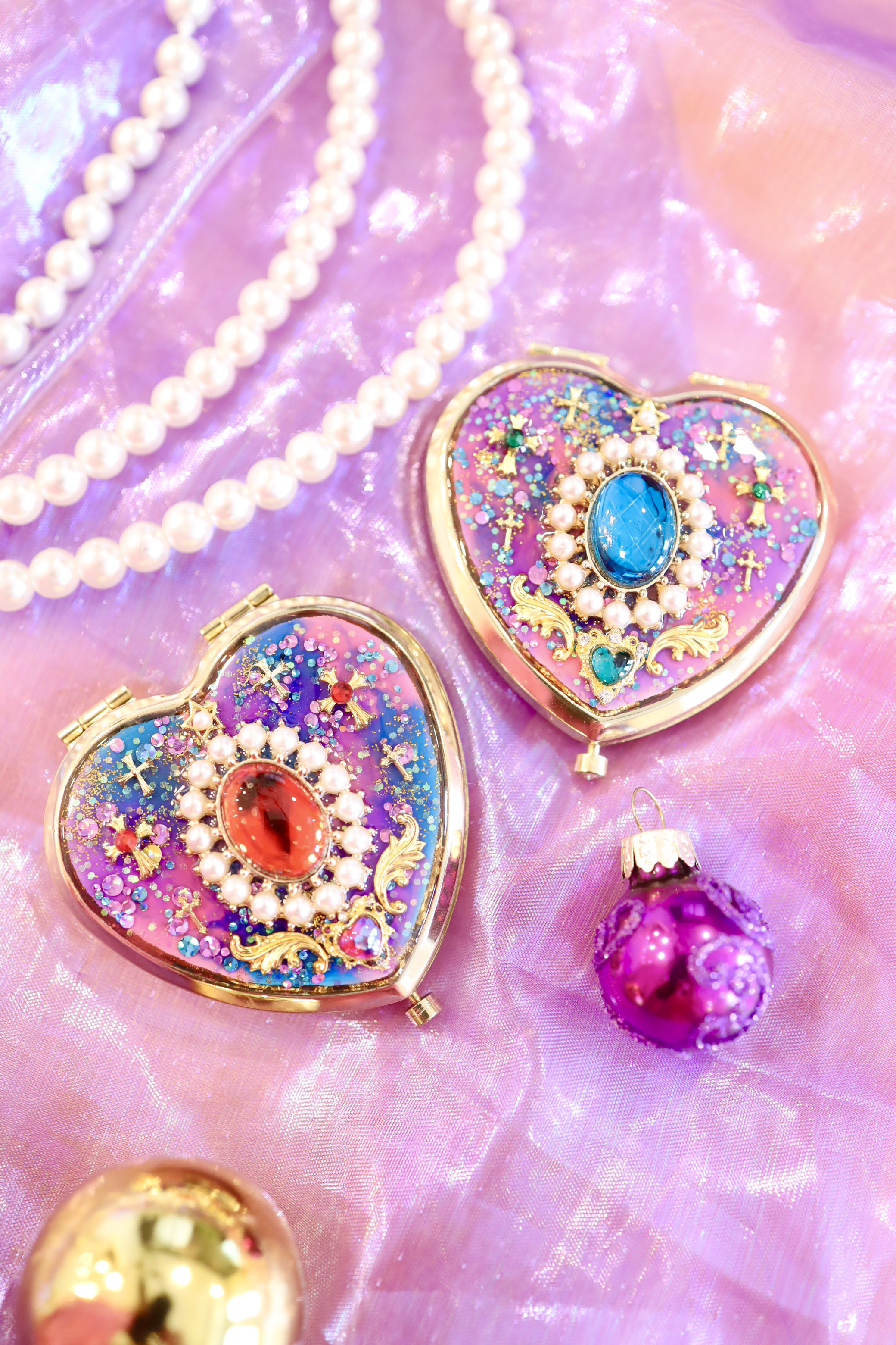 秘密の魔法鏡✨ルビィレッド、サファイアブルー