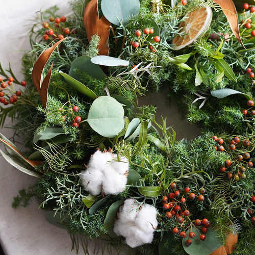 超早割】2025クリスマス 生花・フレッシュ クリスマスリース 大人っ