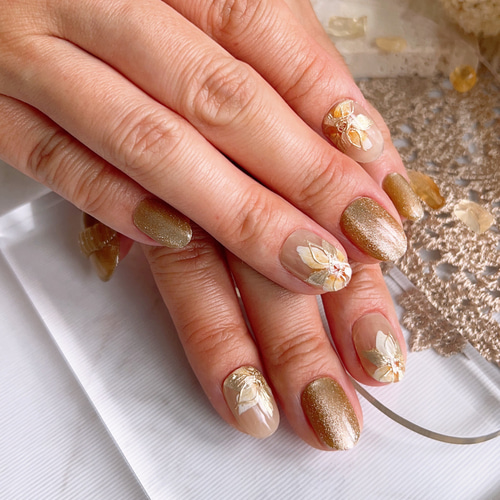 キラキラシャンパンゴールドマグネットネイル/フラワー/リングネイル