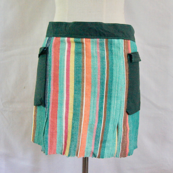さをり織り　★手織りの巻きスカート★ カフェエプロン　さおり織り　グリーン　緑　ユニーク　一点物　個性的 4枚目の画像