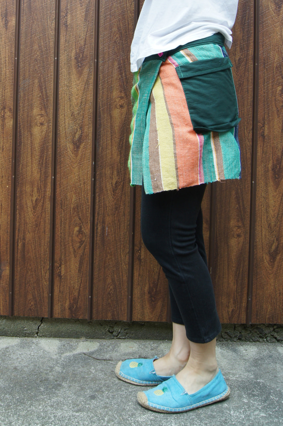 さをり織り　★手織りの巻きスカート★ カフェエプロン　さおり織り　グリーン　緑　ユニーク　一点物　個性的 12枚目の画像