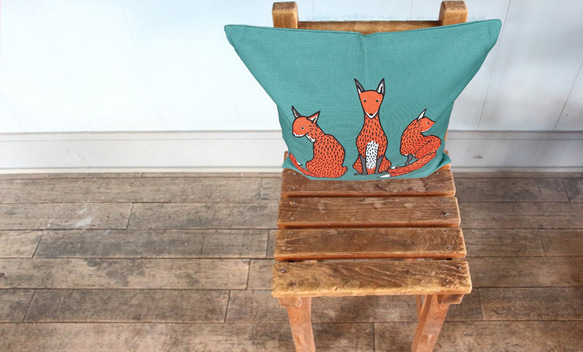 森林靠墊 狐狸圖案靠背 藍綠色 - 檜木香 - 第2張的照片