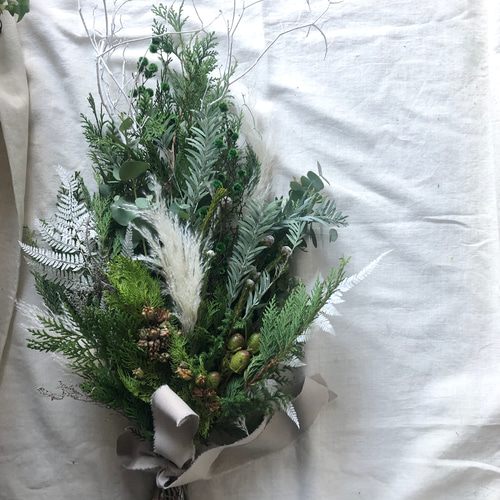 （参考）メルカリ便グレビアあじさい白木トナカイ付きクリスマスナチュラルスワッグ 針葉樹のナチュラルクリスマススワッグ＊№724 メルカリ便 ラッピング