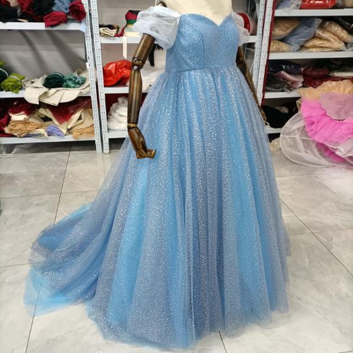 高品質！水色 パフスリーブ プリンセスライン カラードレス 2次会  