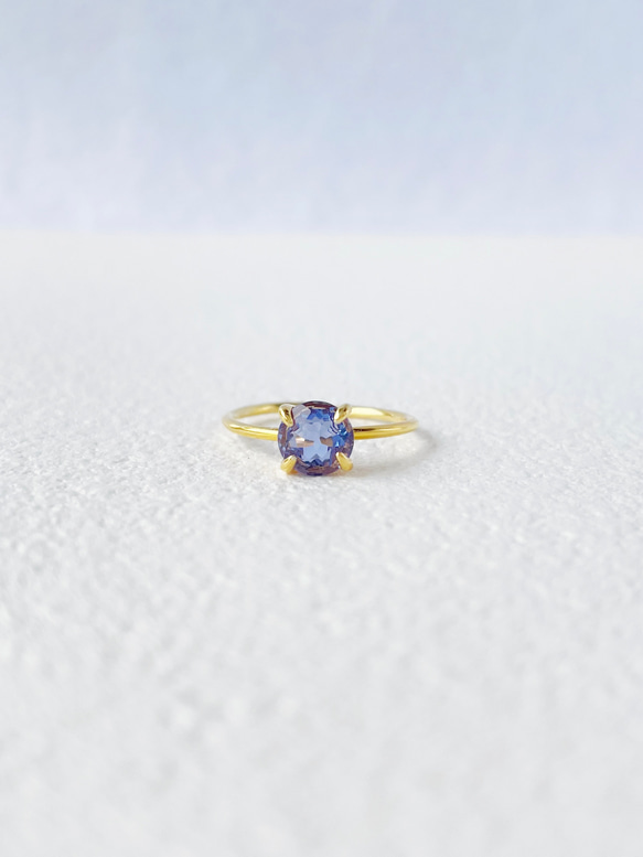 紫から青へ ─ カラーチェンジフローライトの天然石リング6mm 18KGP