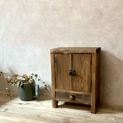 展示未使用品ルフェール キャビネット 木製チェストアクセサリーボックス