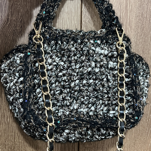 オリジナルデザイン 引き揃え糸パールチェーン付きかぎ針編みバッグ