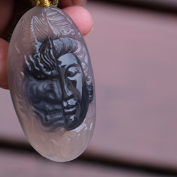 ゴビ石−1166 ゴビ瑪瑙　彫刻　『一念の間』 ゴビ石−1166 ゴビ瑪瑙 彫刻 『一念の間』