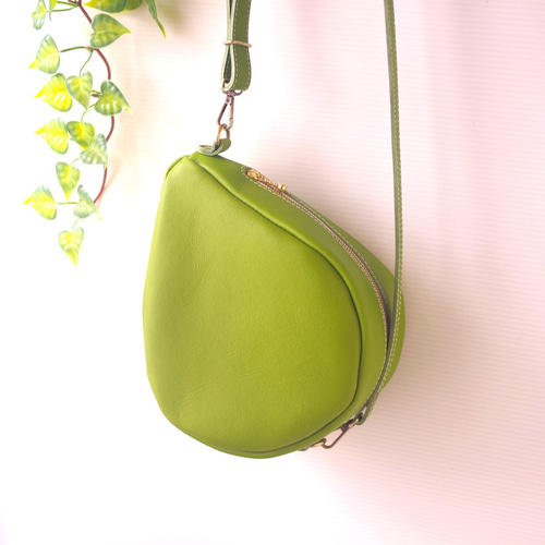 雫のかたち ポシェット～ 〇 牛革 〇 ショルダー 〇 ポシェット 〇