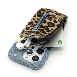 [新物品！ 1 件可用] iPhone14Pro 豹紋牛仔保護殼/附配件包 第2張的照片