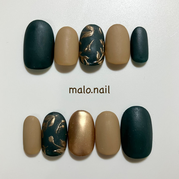 ボタニカルネイル/秋ネイル/ジェルネイル/カジュアルネイル/手描き