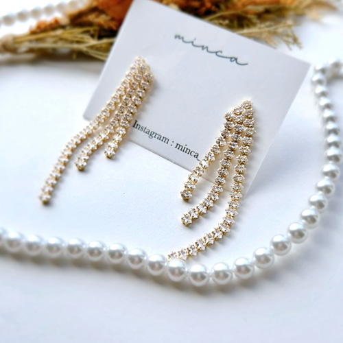 silver925芯 ビジューのタッセルピアス イヤリング ピアス（スタッド  