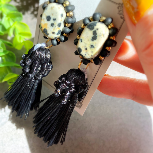 No.96 ハンドメイドピアス イヤリング ノンホールピアス 裏返せる 