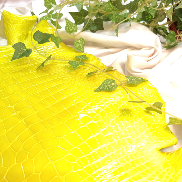 ワニ革 グレージング(艶) レモンピール（白鞣し）「長財布向け」No.CM0021(5703) 13枚目の画像