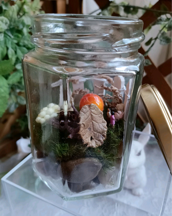 ガラス工芸品 香水瓶 木の実 【公式通販】