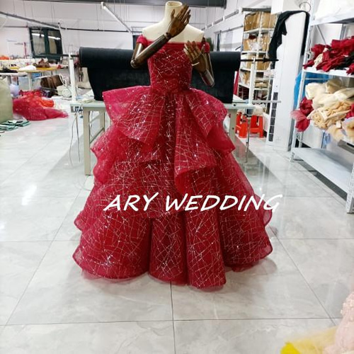 豪華！パーティードレス ワインレッド オフショル キラキラチュール  