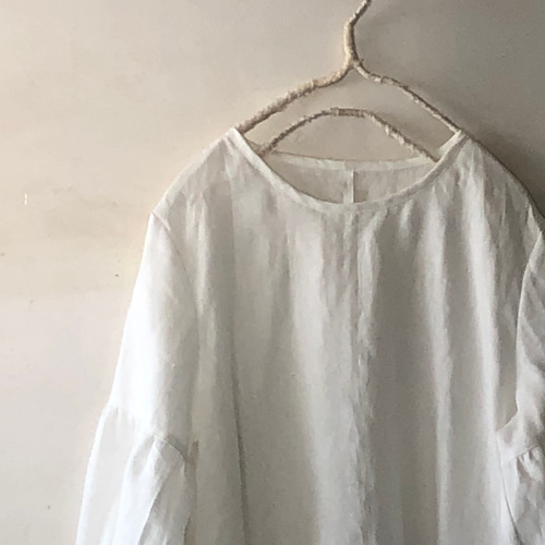 ふんわりギャザー袖ワンピースFRENCHLINEN100% ワンピース inago