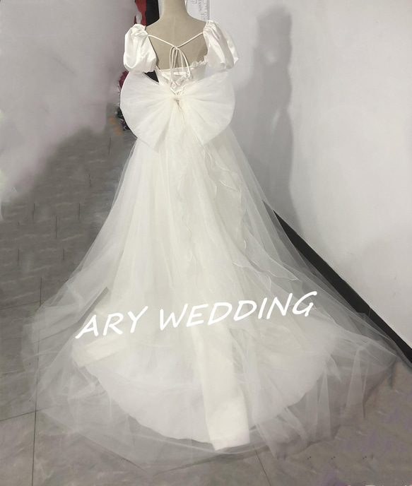 豪華！新娘婚紗可拆大絲帶罩裙令人垂涎的禮服婚禮 第7張的照片