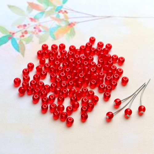 新作❤︎3mmラウンドガラスビーズ 南天 木の実 赤 ビーズ handmade