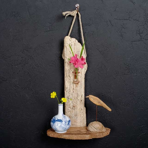 板流木と流木の花器、フラワーベース　一輪挿し　花瓶　wood vase　　２６ー１ 1枚目の画像
