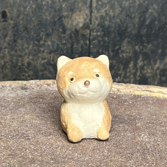 柴犬　子(赤）　O-409-1　　陶製　/Shiba Inu/柴犬 1枚目の画像