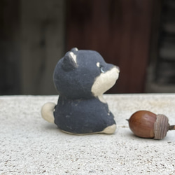 柴犬　子(黒）　O-409-2　　陶製　/Shiba Inu/柴犬/Hund 2枚目の画像