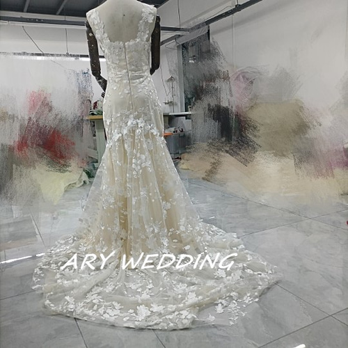 高品質！キャミソール 3D立体レース刺繍 ウェディングドレス  