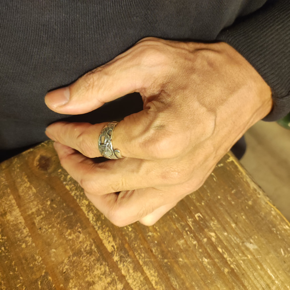 推薦您的第一枚戒指，帶有日本幸運符圖案“松樹”的古董銀勺重製戒指_0830 第14張的照片