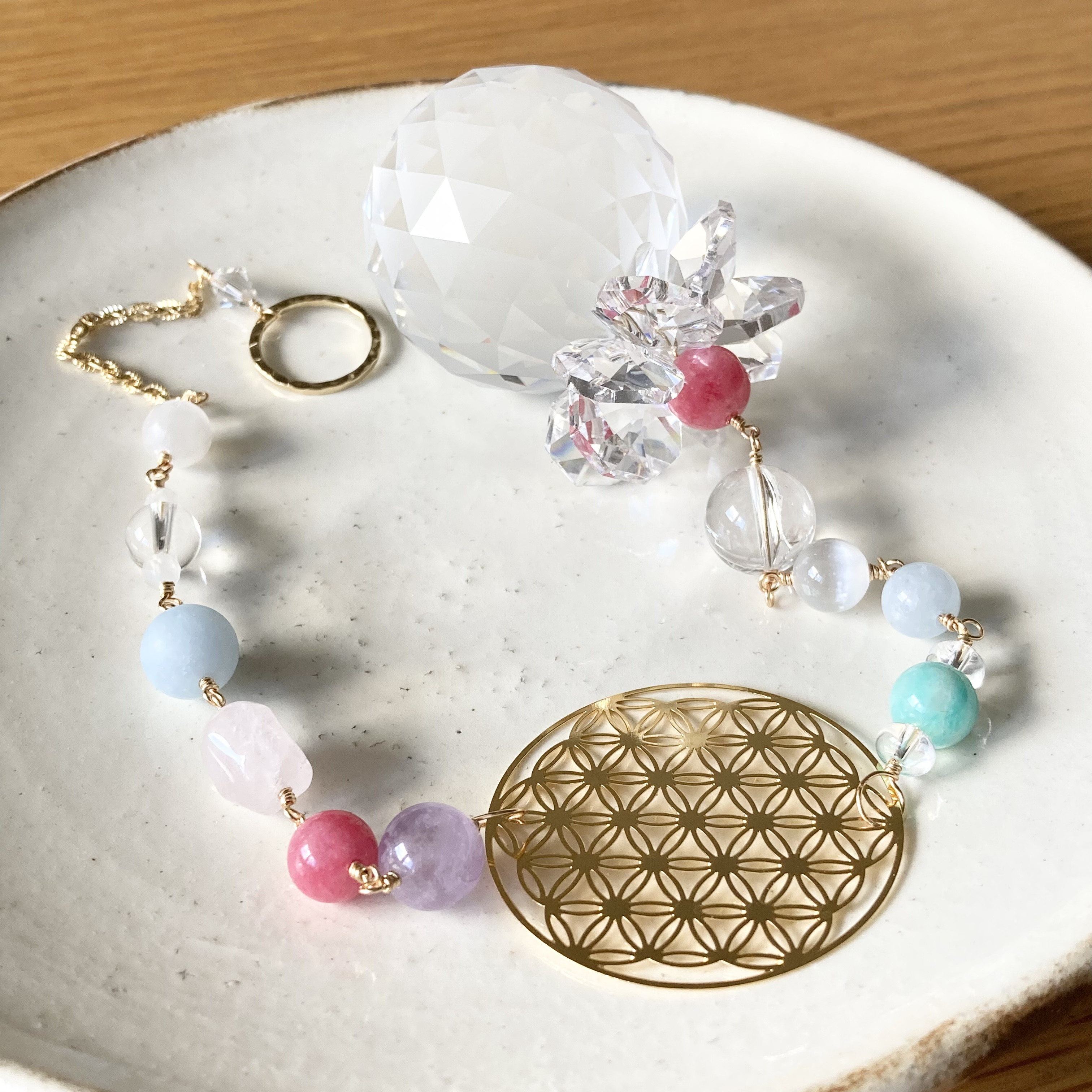 流れを良くする♡神聖幾何学模様フラワーオブライフとフロストのサンキャッチャー