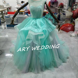 高品質！ハンドメイドパール  カラードレス 可愛い プリンセスライン  憧れのドレス　花嫁/結婚式 10枚目の画像