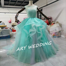 高品質！ハンドメイドパール  カラードレス 可愛い プリンセスライン  憧れのドレス　花嫁/結婚式 7枚目の画像