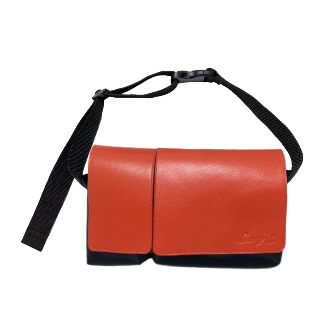 270gの超軽量！Body&Hipbag（ナイロン×牛革コンビ）オレンジ