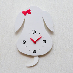 白犬の掛時計 1枚目の画像