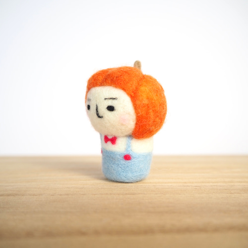 羊毛フェルト＞手のりサイズのミニこけし（かぼちゃさん） 羊毛