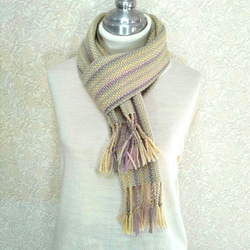 草木染毛糸の手織りマフラー　Ｍ-146 3枚目の画像